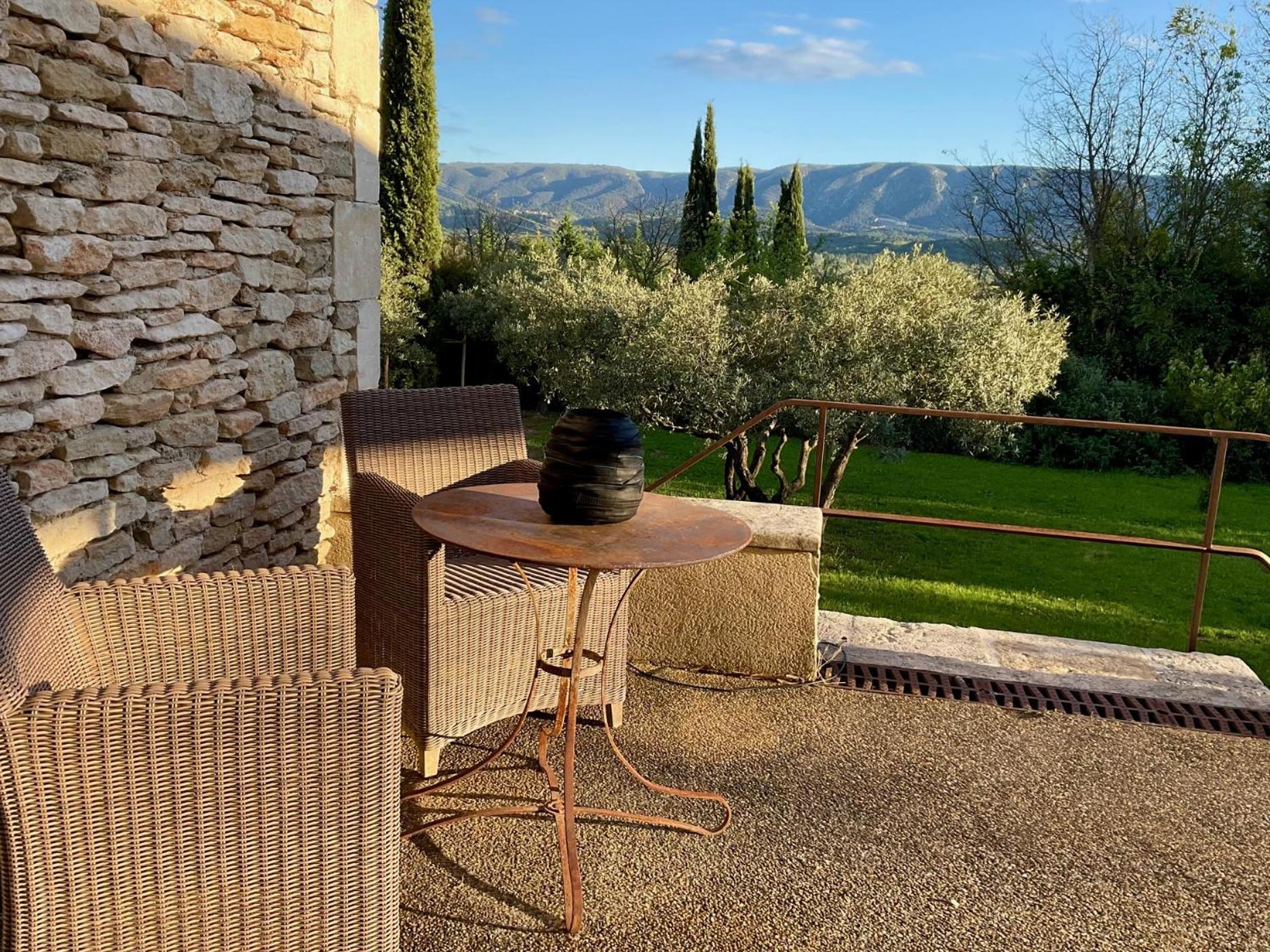 Provence Km28 Bed and Breakfast Gordes Eksteriør billede